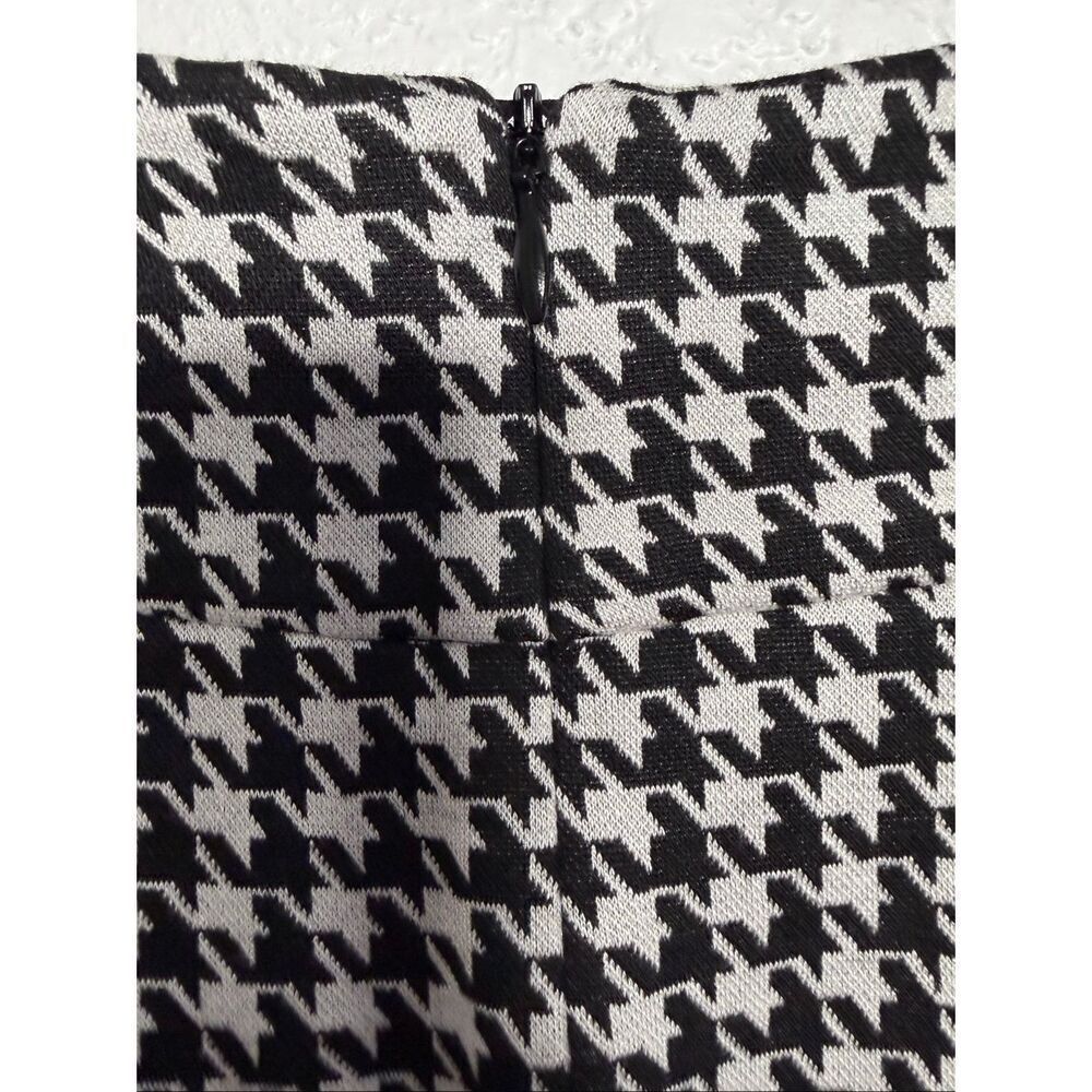 Cabi Houndstooth A-line Midi Skirt Black, White Size 4 - Picture 7 of 12